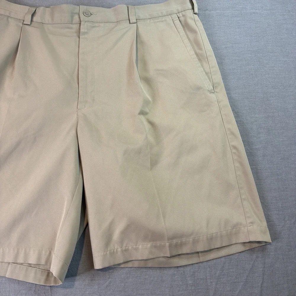 Nike Golf Khaki Tan Dri-Fit Performance 10